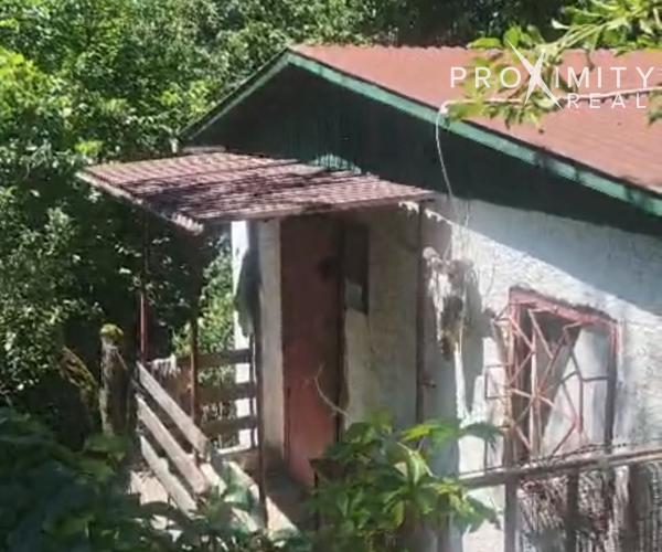 🌳 Na predaj pozemok s chatkou vo Vyšnom Opátskom