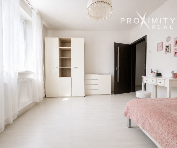 EXKLUZÍVNE: Veľký rodinný dom s potenciálom-Trstené pri Hornáde