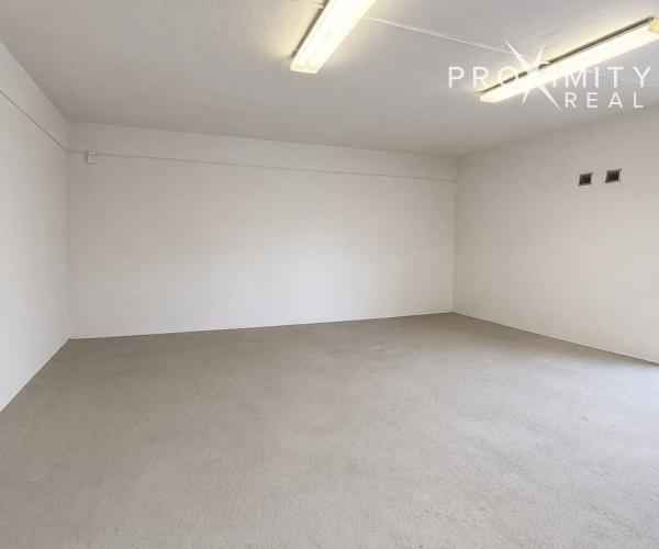 EXKLUZÍVNE NA PREDAJ: Nadštandardná garáž (34 m²) so samostatným vchodom – Košice, Krupinská ulica