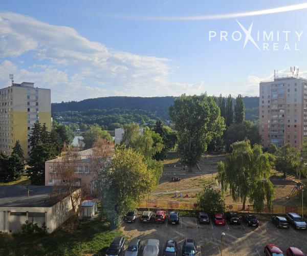 Kompletne zariadený 3-izbový byt s loggiou a garážou | Donská ulica, Košice – Nad jazerom