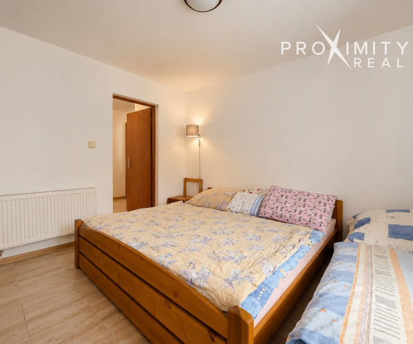 Na predaj: Rodinný dom v Nižnom Medzeve s garážou a pozemkom 849m2