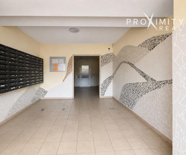 Na predaj priestranný 1-izbový byt s dvoma loggiami na Tyršovom nábreží - Staré mesto - Košice