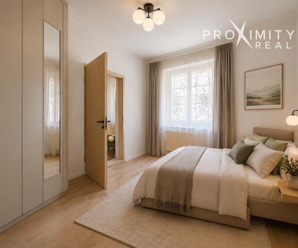 Veľký pozemok 3 338 m² s domom v obci Perín-Chym