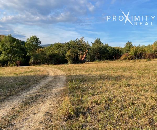 Drevenica Vyšná Kamenica romantická chata  uprostred prírody