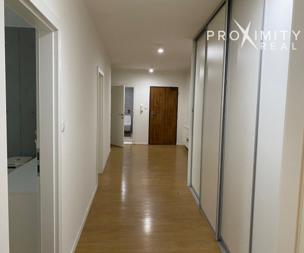Exkluzívny byt (170 m2) v centre mesta s vlastným výťahom a 2xparkovaním