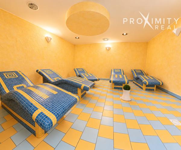 🌲 INVESTIČNÁ PRÍLEŽITOSŤ: Kompletne zabehnuté rekreačné zariadenie s wellness a športovým areálom – Zlatá Idka