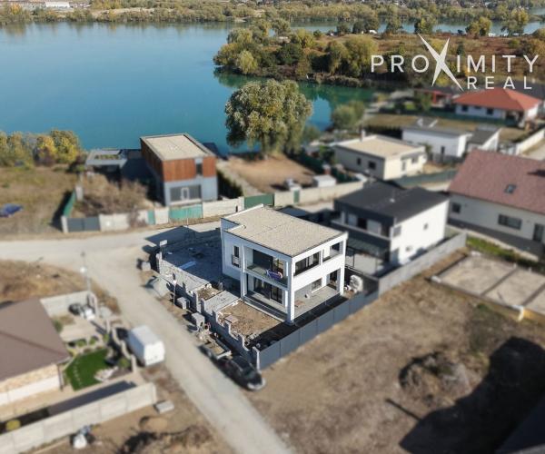Moderný Rodinný SMARTHOME - ČAŇA