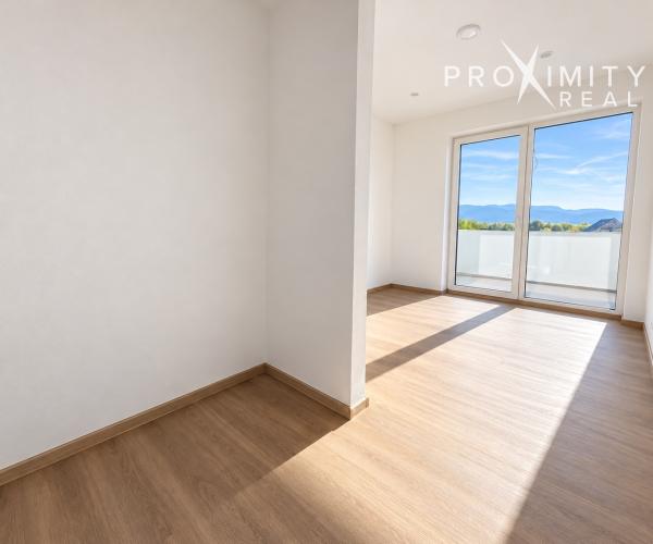 Moderný Rodinný SMARTHOME - ČAŇA