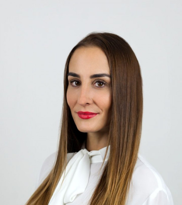 Jana Maďarošová